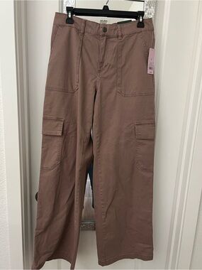 Women’s Cargo Wide-Leg Pants in Mauve Taupe